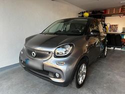 Grau Gebraucht 2016 Smart ForFour Passion Kleinwagen | 10.499 € (Fairer Preis)