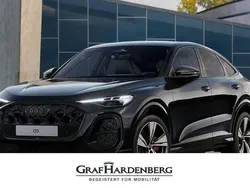 Schwarz Neu 2025 Audi Q5 Sportback Sport SUV | 82.900 € (Etwas zu teuer)