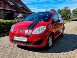 Rot Gebraucht 2008 Renault Twingo Kleinwagen | 1.890 € (Guter Preis)