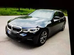 Schwarz Gebraucht 2021 BMW 320 M Sport Kombi | 31.500 € (Fairer Preis)