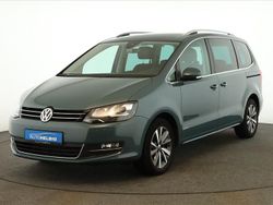 Petroleum blue metallic Gebraucht 2021 VW Sharan Highline Van / Kleinbus | 28.780 € (Etwas zu teuer)