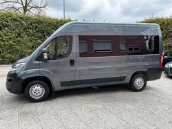 Grau Gebraucht 2018 Fiat Ducato Van | 21.980 €