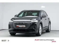 Mythosschwarz metallic (metallic) Gebraucht 2022 Audi e-tron S-Line SUV | 34.888 € (Fairer Preis)