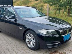 Schwarz Gebraucht 2017 BMW 520 Kombi | 9.999 € (Fairer Preis)