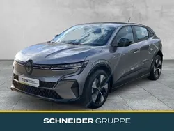 Grau Gebraucht 2022 Renault Mégane Equilibre Limousine | 22.890 € (Fairer Preis)