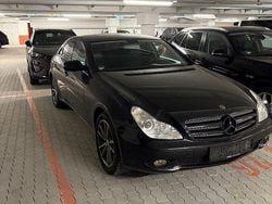 Schwarz Gebraucht 2010 Mercedes CLS350 Limousine | 11.700 € (Fairer Preis)