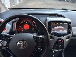 Schwarz Gebraucht 2018 Toyota Aygo X-play Kleinwagen | 7.500 € (Guter Preis)