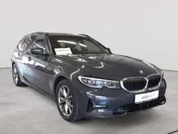 Dravitgrau metallic Gebraucht 2020 BMW 320 Sport Line Kombi | 21.490 € (Fairer Preis)