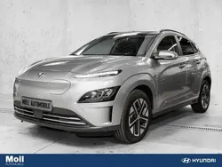 Shimmering silver / met Gebraucht 2023 Hyundai Kona Trend SUV | 23.890 € (Guter Preis)