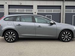 Grau Gebraucht 2016 Volvo V60 Linje Svart Kombi | 16.900 € (Fairer Preis)