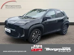 Schwarz Neu 2025 Toyota Yaris Cross SUV | 31.675 € (Etwas zu teuer)