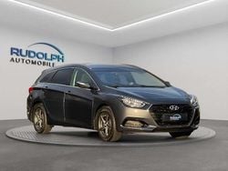 Grau Gebraucht 2017 Hyundai i40 Kombi | 11.299 € (Etwas zu teuer)