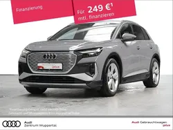 Grau Gebraucht 2022 Audi Q4 e-tron Comfort SUV | 25.444 € (Guter Preis)