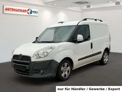 Weiß Gebraucht 2011 Fiat Doblò Van / Kleinbus | 2.299 € (Guter Preis)