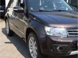 Braun Gebraucht 2013 Suzuki Grand Vitara SUV | 3.999 € (Superpreis)