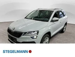 Moonweiss metallic met. Gebraucht 2020 Skoda Karoq Style SUV | 22.410 € (Fairer Preis)
