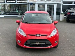 Coloradorot Gebraucht 2011 Ford Fiesta Titanium Kleinwagen | 1.999 € (Fairer Preis)