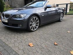 Grau Gebraucht 2008 BMW 330 Cabriolet Cabrio | 9.500 € (Guter Preis)