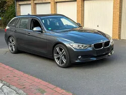 Grau Gebraucht 2012 BMW 320 Kombi | 7.450 € (Guter Preis)