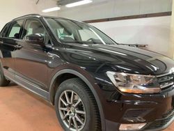 Schwarz Gebraucht 2017 VW Tiguan Edition SUV | 15.100 € (Fairer Preis)