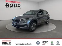 Graphitegrau metallic Neu 2025 Skoda Karoq Tour SUV | 42.990 € (Etwas zu teuer)