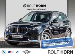 Schwarz uni Gebraucht 2023 BMW X1 SUV | 36.630 € (Guter Preis)