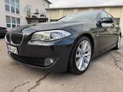 Grau Gebraucht 2011 BMW 530 Sport Line Kombi | 10.300 € (Fairer Preis)