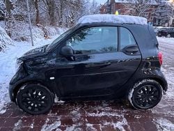 Schwarz Gebraucht 2020 Smart ForTwo Coupé Coupé | 7.800 € (Fairer Preis)