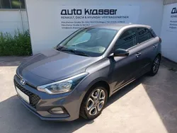 Grau Gebraucht 2019 Hyundai i20 YES! Limousine | 12.990 € (Fairer Preis)