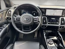 Blau Gebraucht 2021 Kia Sorento Platinum SUV | 40.980 € (Etwas zu teuer)