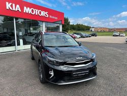 Schwarz Gebraucht 2024 Kia Stonic Spirit SUV | 21.470 € (Fairer Preis)