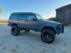 Grau Gebraucht 1997 Jeep Cherokee Limited SUV | 7.499 €