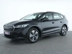 Schwarz magic Gebraucht 2023 Skoda Enyaq iV Loft SUV | 23.194 € (Fairer Preis)