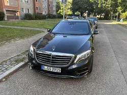 Grau Gebraucht 2016 Mercedes S500 Limousine | 43.900 € (Fairer Preis)