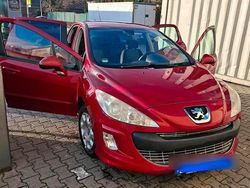 Rot Gebraucht 2008 Peugeot 308 Limousine | 3.300 € (Fairer Preis)