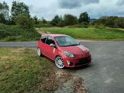 Rot Gebraucht 2010 Renault Twingo Kleinwagen | 3.000 € (Guter Preis)