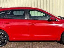 Rot Gebraucht 2020 Hyundai i30 Trend Kombi | 15.490 € (Fairer Preis)