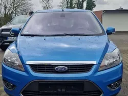 Blau Gebraucht 2009 Ford Focus Ambiente Limousine | 1.650 € (Superpreis)