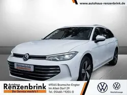 Weiß (pure white) Gebraucht 2025 VW Passat Business Kombi | 44.990 € (Fairer Preis)