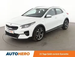 Weiß Gebraucht 2021 Kia XCeed Vision SUV | 21.490 € (Fairer Preis)