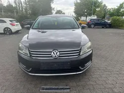 Black oak brown metallic Gebraucht 2012 VW Passat Comfortline Limousine | 6.250 € (Guter Preis)