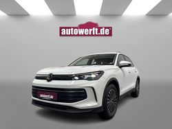 Weiss Gebraucht 2024 VW Tiguan Design SUV | 34.990 €
