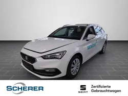 Candy weiss Gebraucht 2022 Seat Leon ST Style Kombi | 20.880 € (Guter Preis)