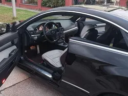 Schwarz Gebraucht 2010 Mercedes E220 AMG line Coupé | 9.499 € (Guter Preis)