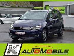 Blau Gebraucht 2024 VW Touran Van / Kleinbus | 29.980 € (Guter Preis)
