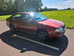 Rot Gebraucht 2006 Skoda Octavia Tour Limousine | 2.200 € (Fairer Preis)