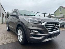 Gold Gebraucht 2018 Hyundai Tucson SUV | 16.390 € (Fairer Preis)