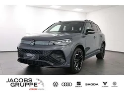 Grau Gebraucht 2024 VW Tiguan Style SUV | 50.760 € (Guter Preis)
