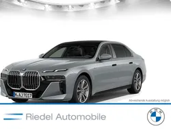 Brooklyn grau metallic Gebraucht 2024 BMW 740 M Sport Limousine | 93.990 € (Guter Preis)