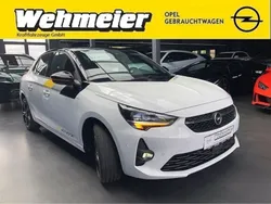 Weiß Gebraucht 2022 Opel Corsa GS Line Limousine | 23.995 €